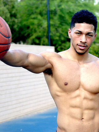 RIPPED Muscle Model Andre Temple