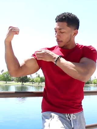 RIPPED Muscle Model Andre Temple
