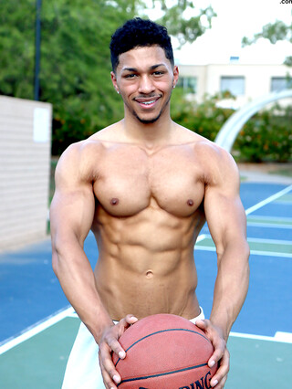 RIPPED Muscle Model Andre Temple