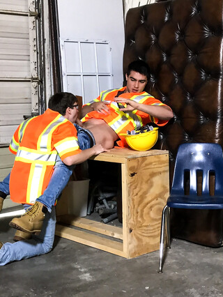 Two workers engage in a gay session where Axel sucks Will&#39;s dick