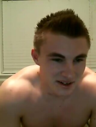 Jake Davis Goes LIVE To Jerk It