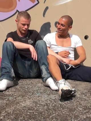 Sexy gay dudes Martin Claus and Rod Malek bang doggystyle outdoors